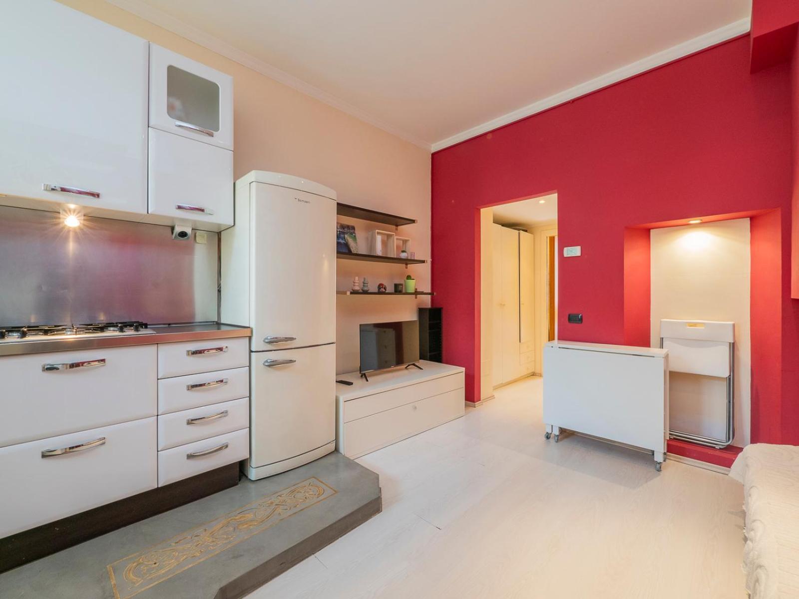 Xenia Apartments - Colorful Apartment In Fiera Area Milan Exterior photo