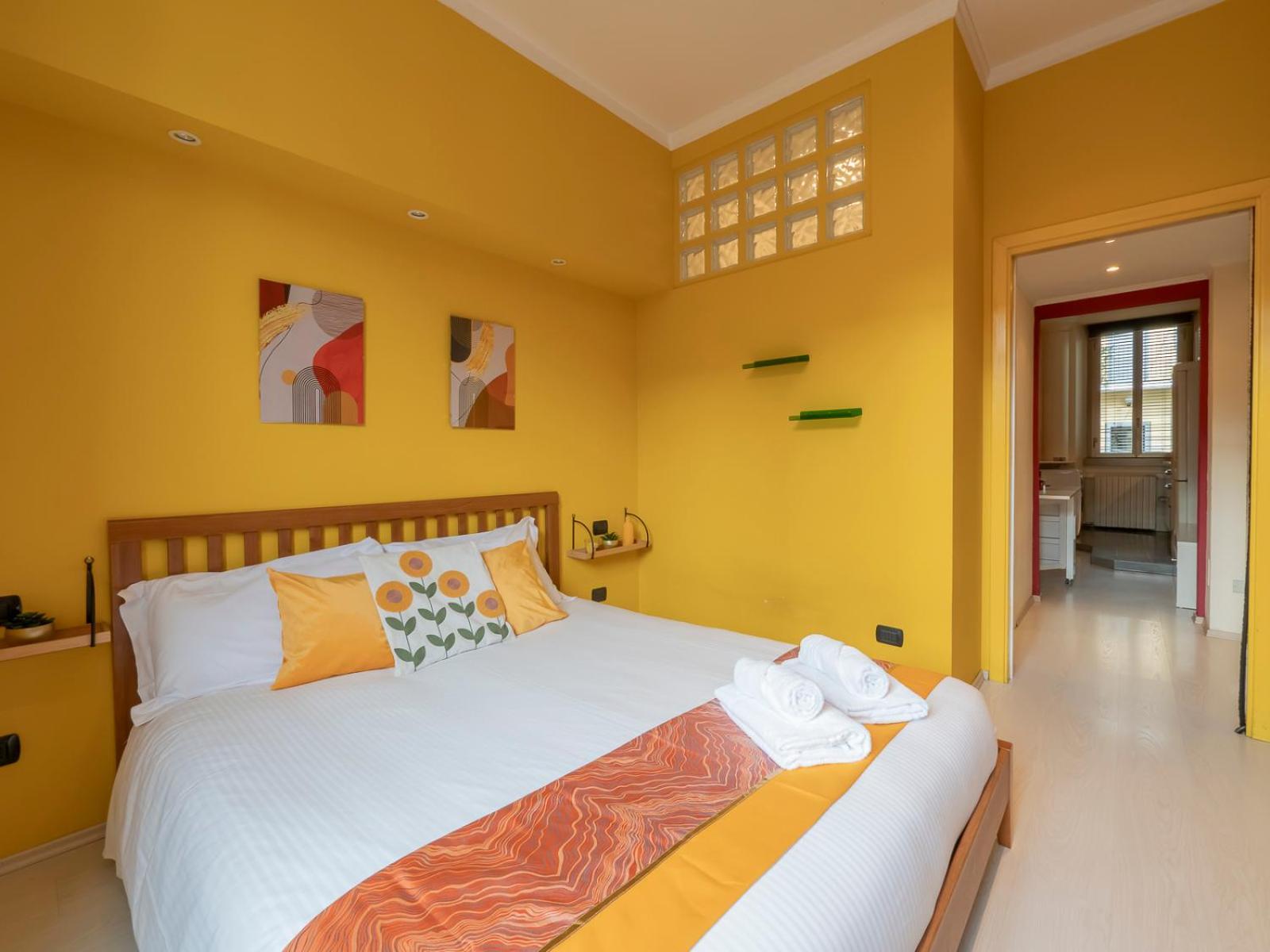Xenia Apartments - Colorful Apartment In Fiera Area Milan Exterior photo